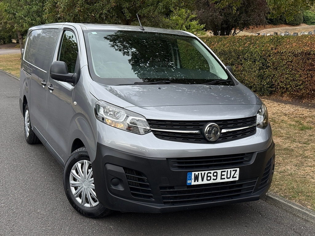 Vauxhall Vivaro Turbo D 2900 Edition U3746 Ulez Grey
