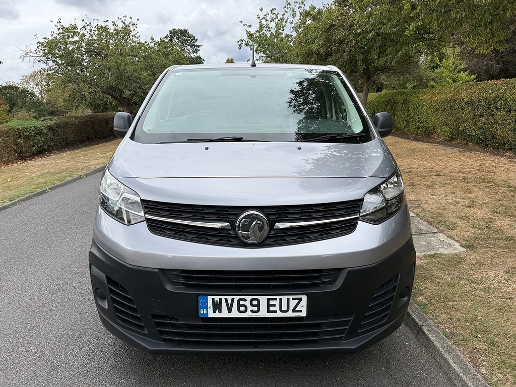 Vauxhall Vivaro 1.6 Cdti 2700 Sportive Panel Van Black #8