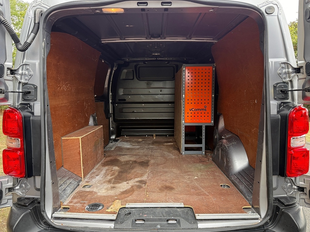 Vauxhall Vivaro 1.6 Cdti 2700 Sportive Panel Van Black #18