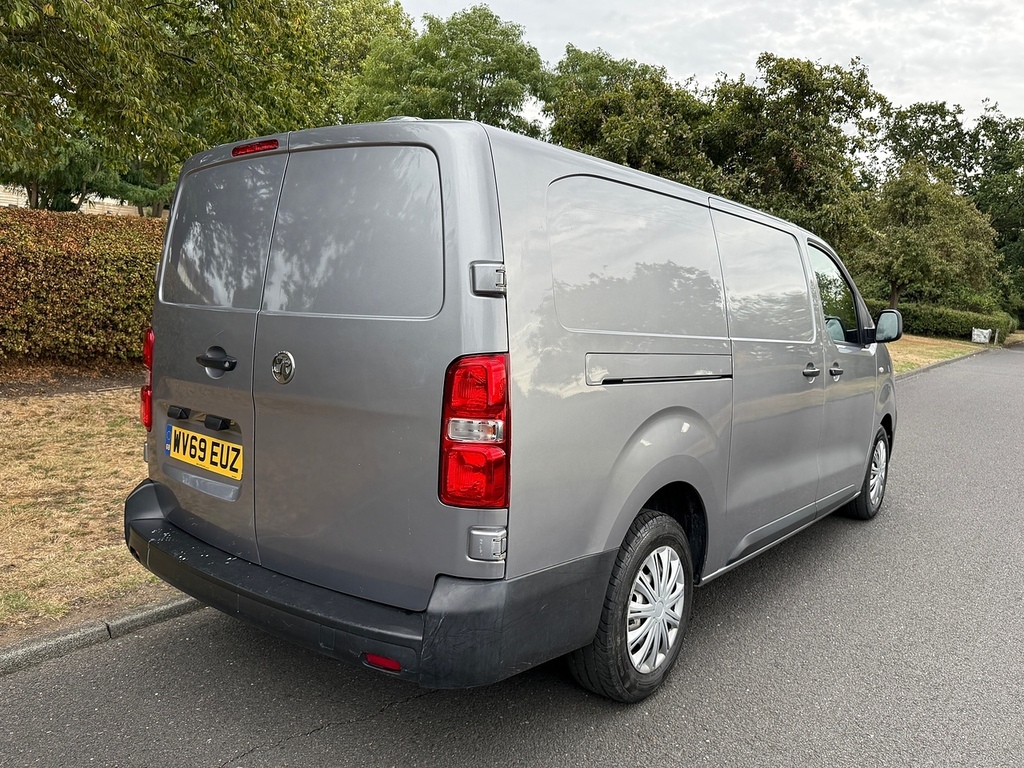 Vauxhall Vivaro Turbo D 2900 Edition U3746 Ulez Grey #2