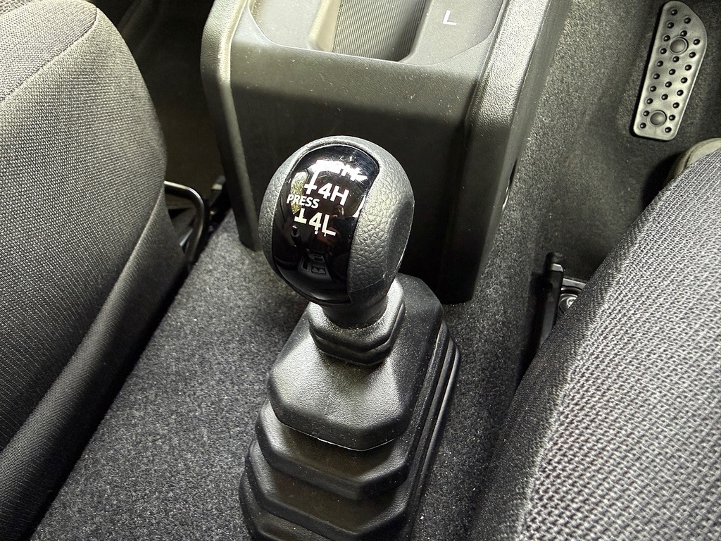 Suzuki Jimny Suv Grey #18