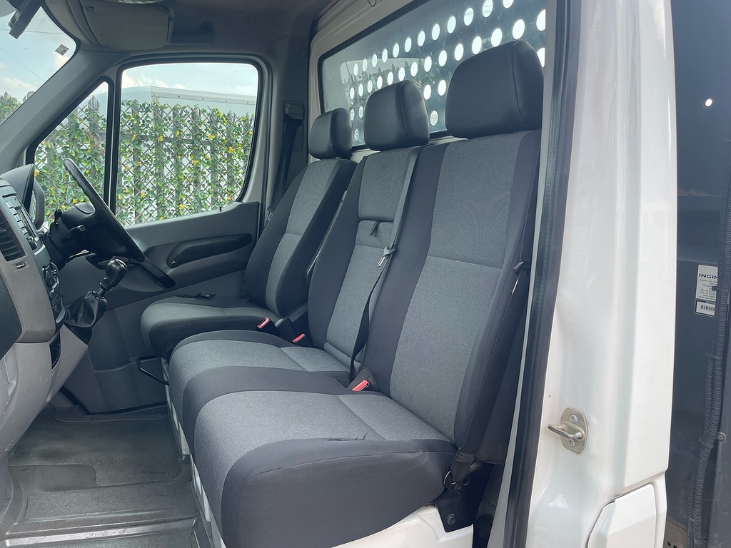 Volkswagen Crafter Panel Van 2.0 Tdi Bluemotion Tech Cr35 L2 H3 Silver #8