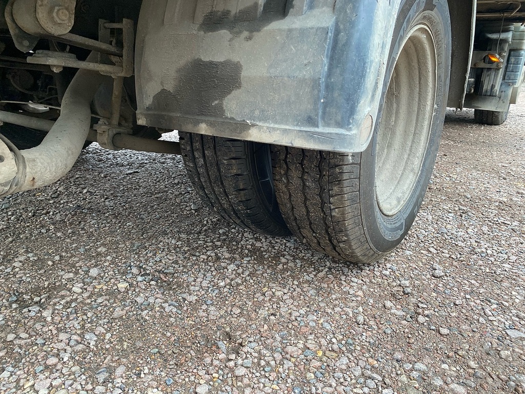 Mitsubishi Fuso Canter Td 3C13 3.0 Flatbed Sapres Or Repair Green #5
