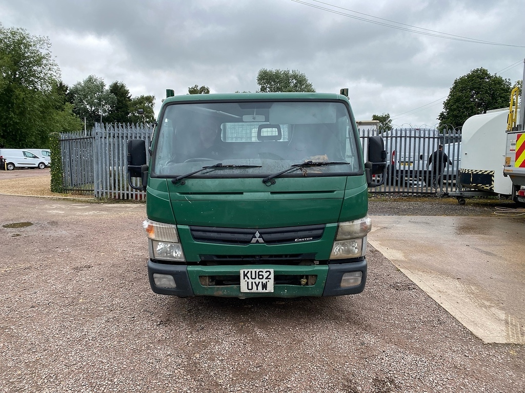 Mitsubishi Fuso Canter Td 3C13 3.0 Flatbed Sapres Or Repair Green #2