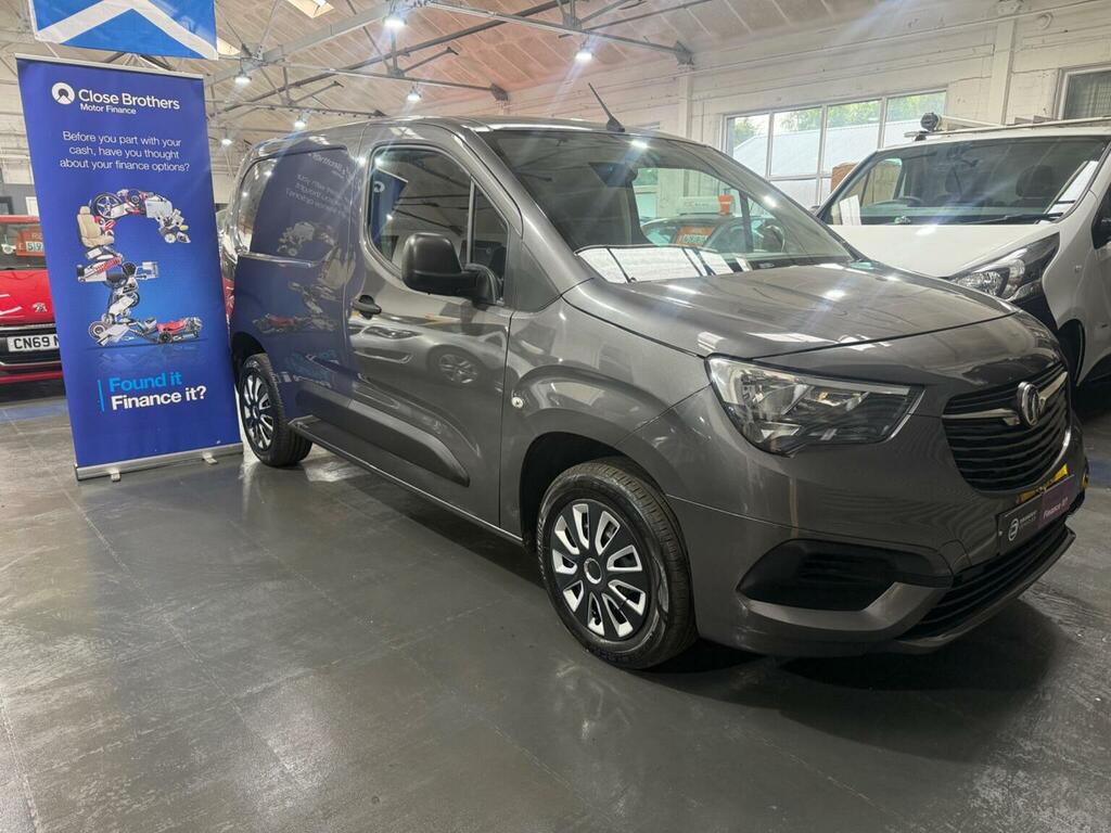 Vauxhall Combo 1.5 Turbo D 2000 Sportive L1 H1 Euro 6 Ss VE69KDN Grey