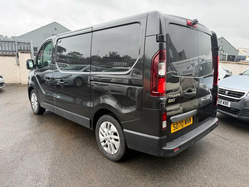 Renault Trafic 2.0 Dci Energy 28 Sport Swb Standard Roof Euro 6 Black #3