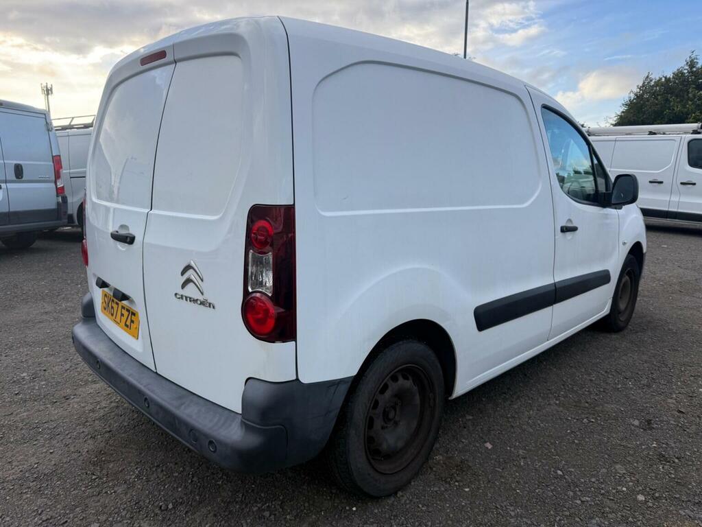 Citroen Berlingo 1.6 Bluehdi 625 Enterprise L1 White #4