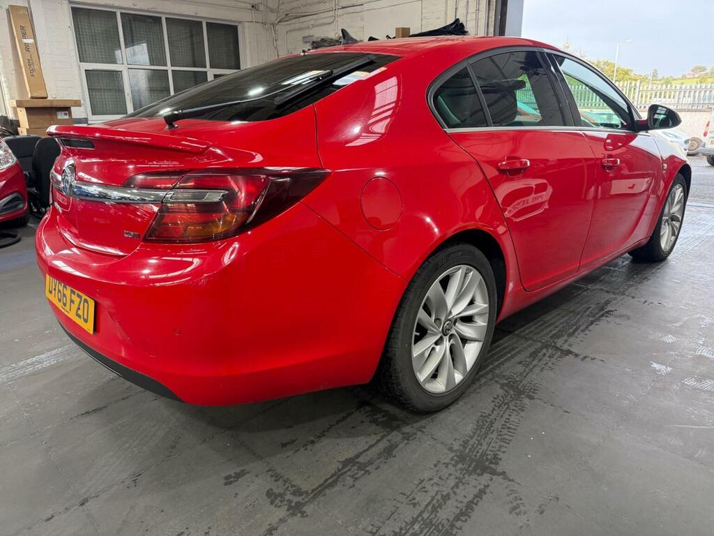 Vauxhall Insignia 2.0 Cdti Sri Nav Euro 6 Ss Red #4