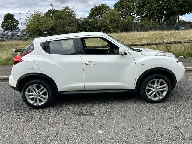 Nissan Juke 1.6 Acenta White #3