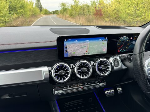 Mercedes-Benz EQB Amg Line White #13