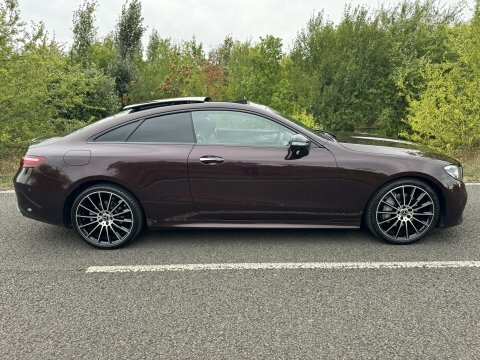 Mercedes-Benz E Class 2021 71 E220  #3