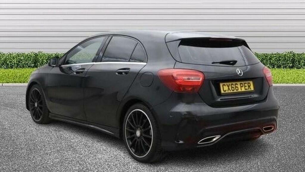 Mercedes-Benz A Class 1.5 A180d Amg Line Executive 7G-dct Euro 6 Ss Black #3