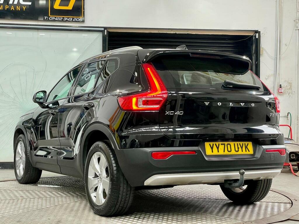 Volvo XC40 Xc40 Momentum T3 White #4