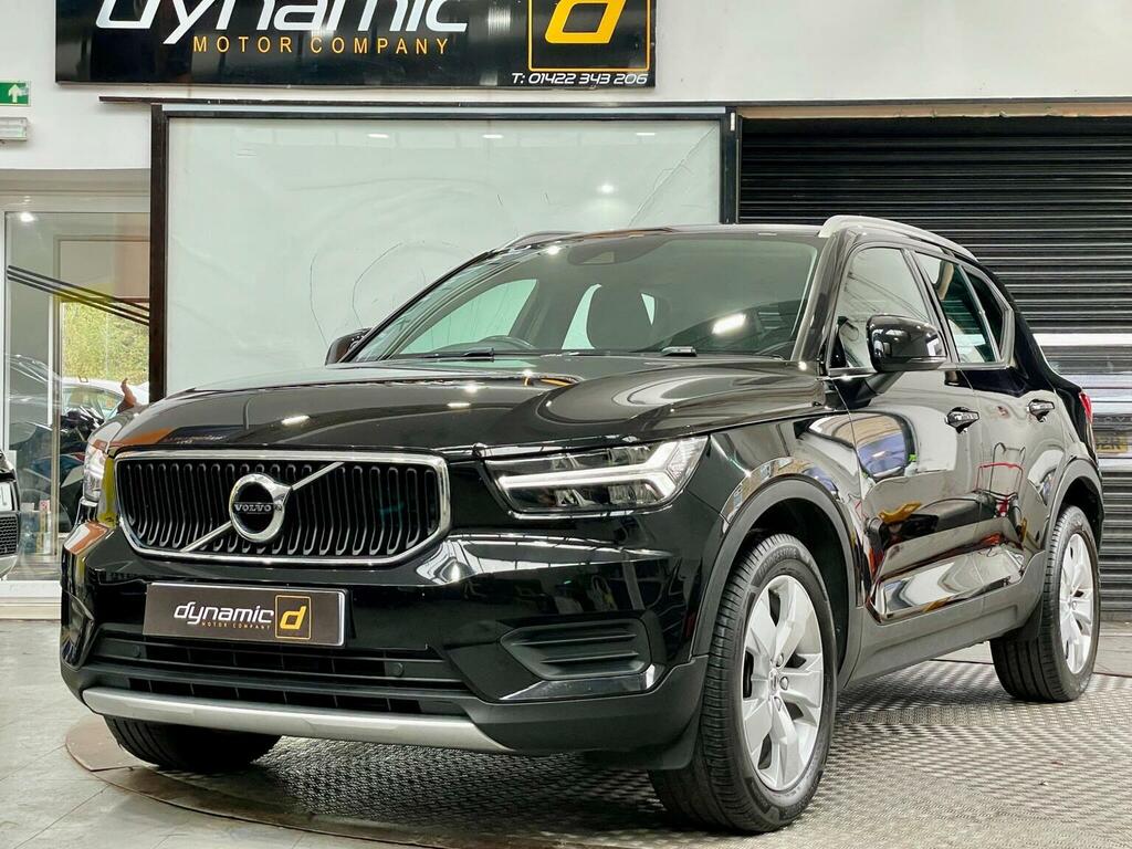 Volvo XC40 Xc40 Momentum T3 White #1