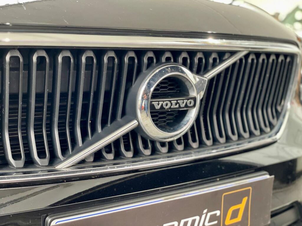 Volvo XC40 Xc40 Momentum T3 White #26