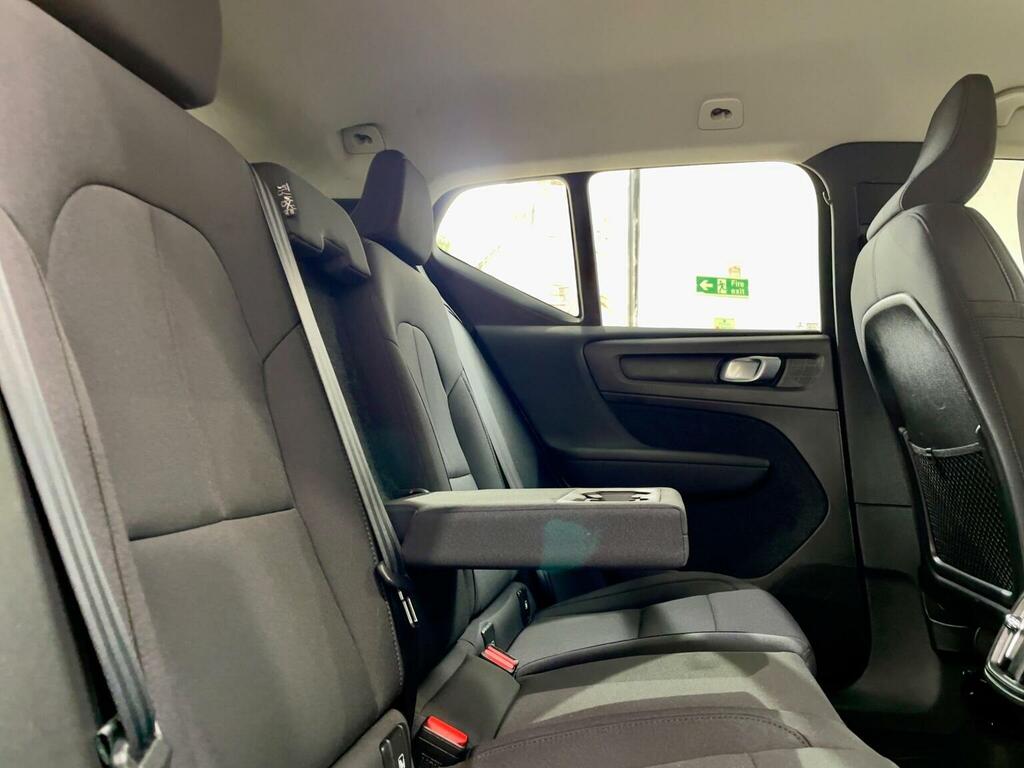 Volvo XC40 Xc40 Momentum T3 White #7