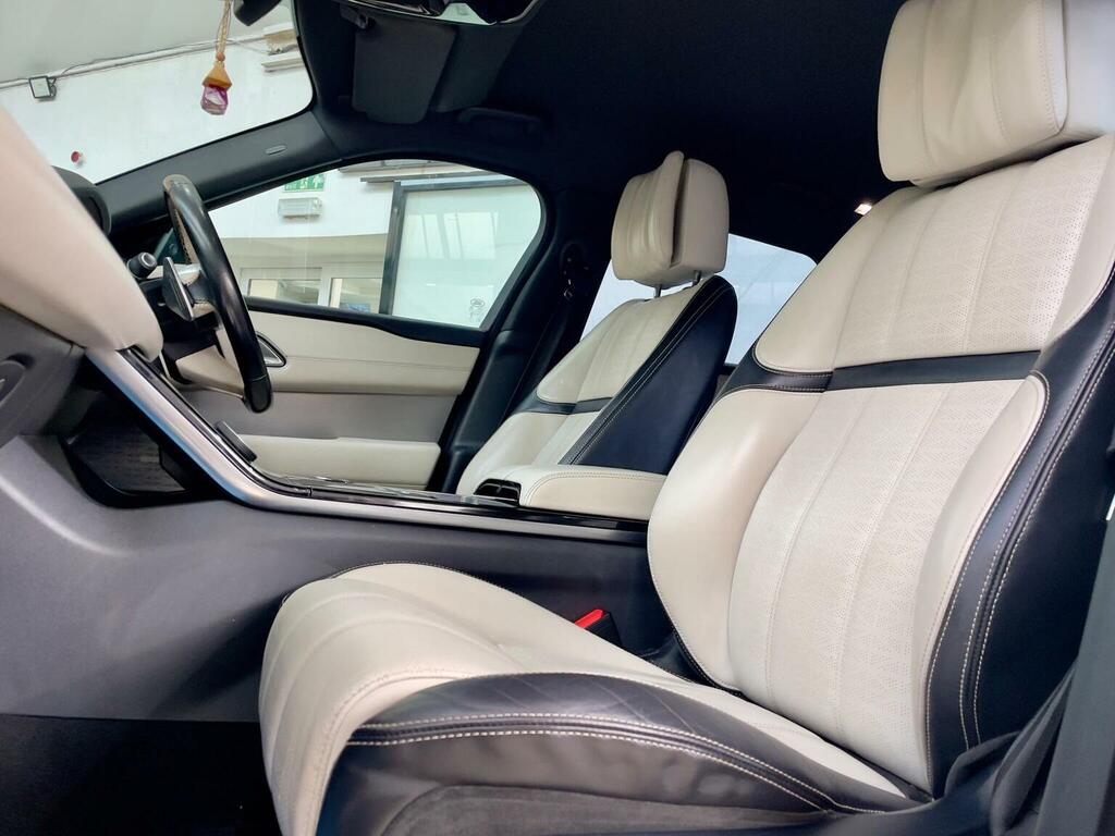 Land Rover Range Rover Velar R-dynamic Hse 5-Door Gold #48