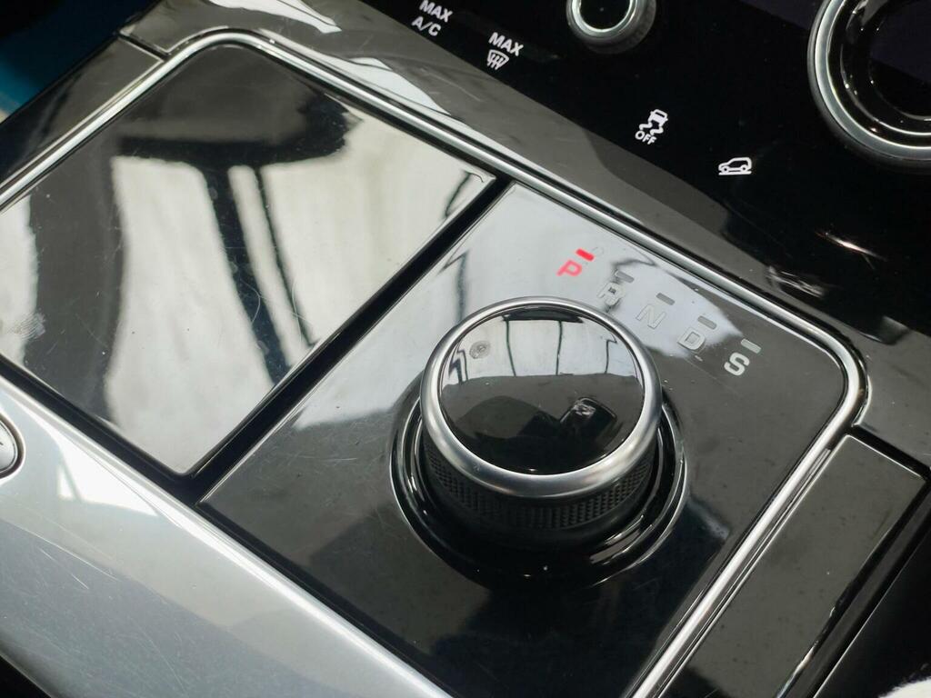Land Rover Range Rover Velar R-dynamic Hse 5-Door Gold #67