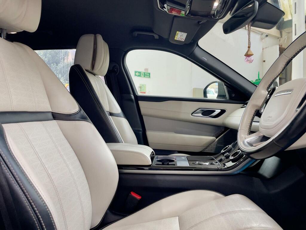 Land Rover Range Rover Velar R-dynamic Hse 5-Door Gold #37