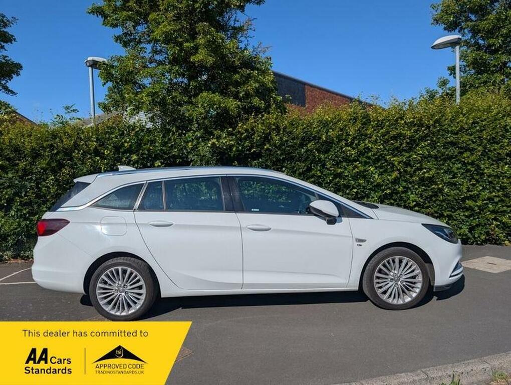 Vauxhall Astra Estate 1.6 Cdti Elite Nav Sports Tourer Euro White