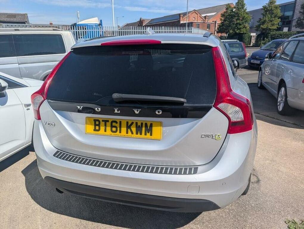 Volvo V60 Estate 1.6D Drive Se Euro 5 Ss 201261 Silver