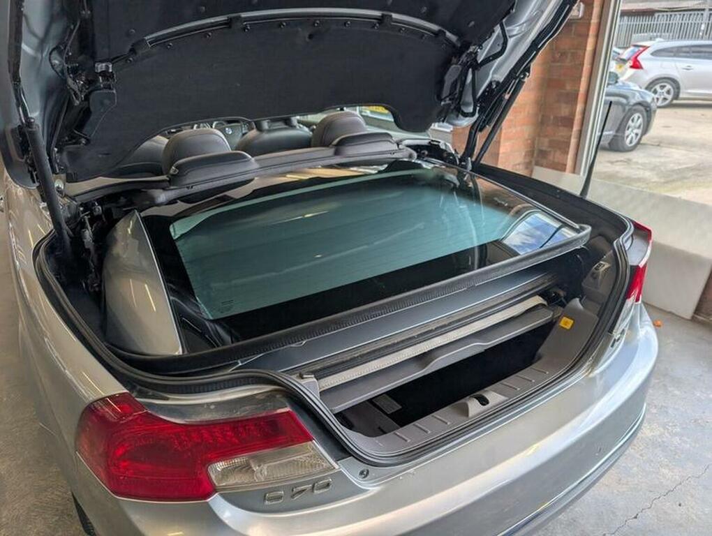 Volvo C70 C70 Se Lux D4 Silver #8