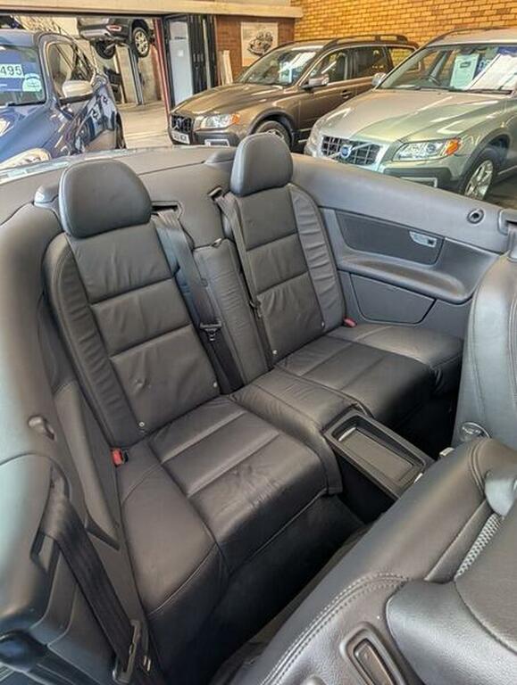 Volvo C70 C70 Se Lux D4 Silver #13