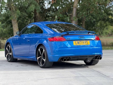 Audi TTS 2.0 Tts Black Blue #3