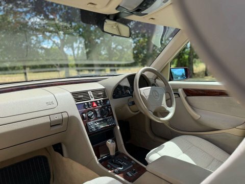 Mercedes-Benz C Class 2012 Blue #26