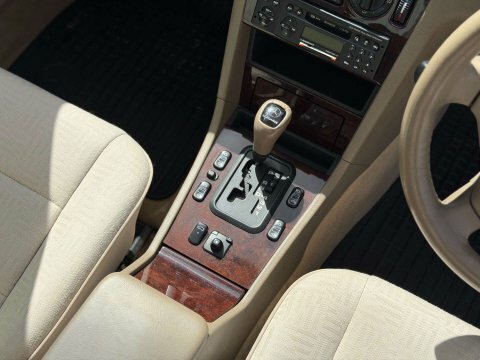 Mercedes-Benz C Class 2012 Blue #25