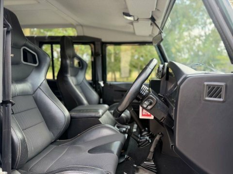 Land Rover Defender 110 County Tdi Double  #4