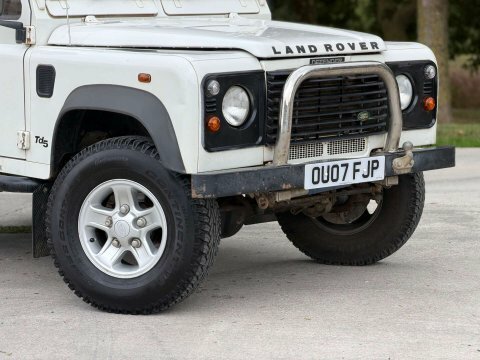 Land Rover Defender 90 Td5 4Wd  #5