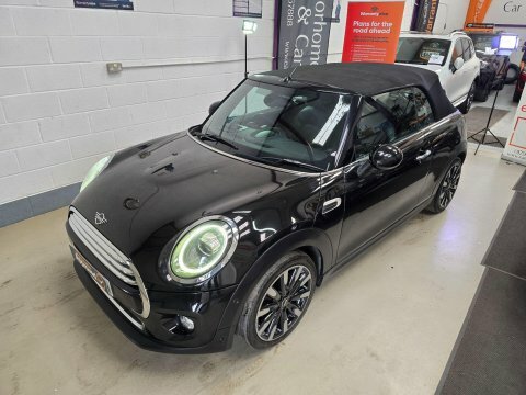 Mini Convertible 2019 68 1.5 Black #4