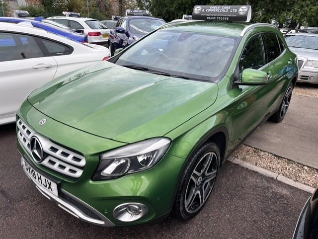 Mercedes-Benz 200 Gla D Sport Executive Green #3