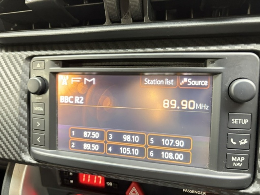 Toyota GT86 2.0 D-4s Pro White #18