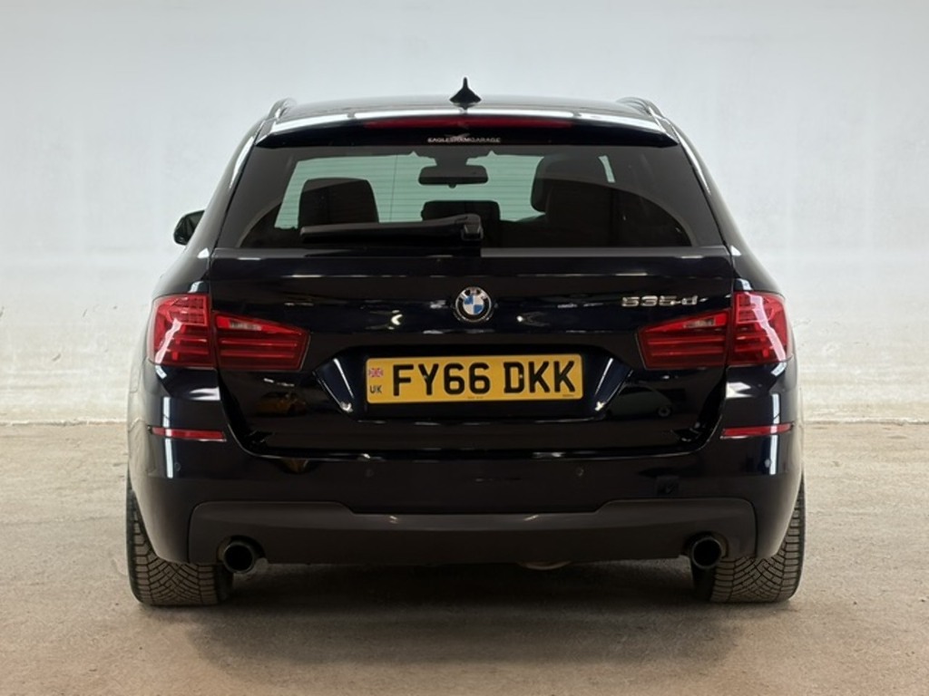 BMW 5 Series Saloon White #8