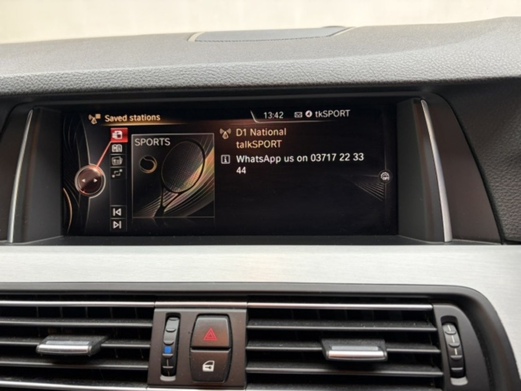 BMW 5 Series Saloon White #20