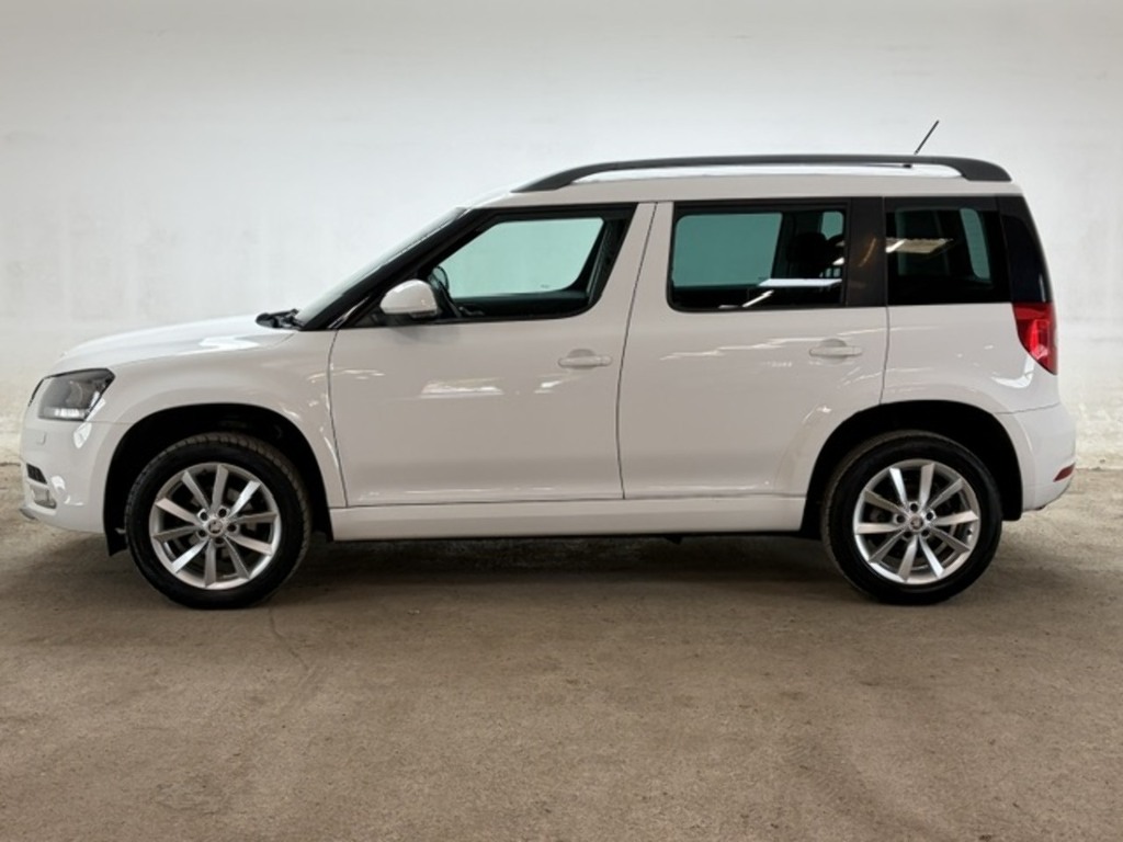 Skoda Yeti Tsi Se U692 Ulez White #5