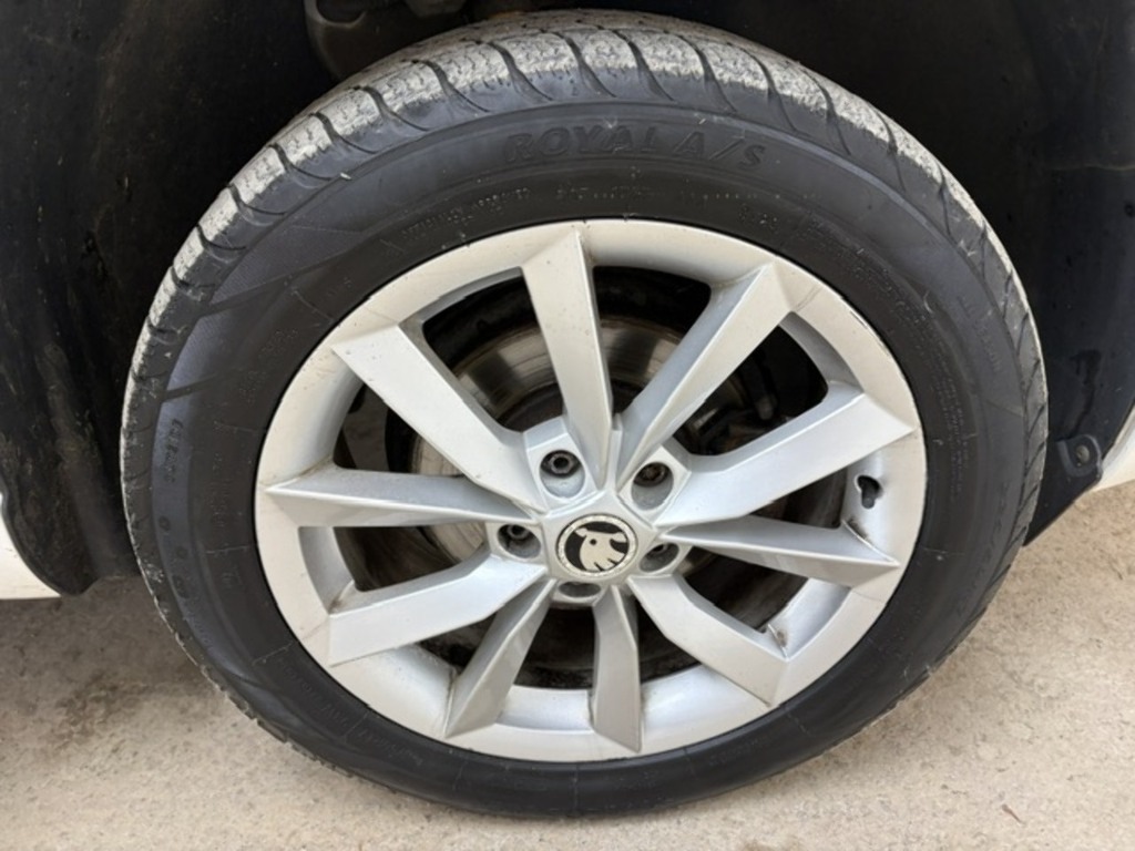 Skoda Yeti Suv Black #21