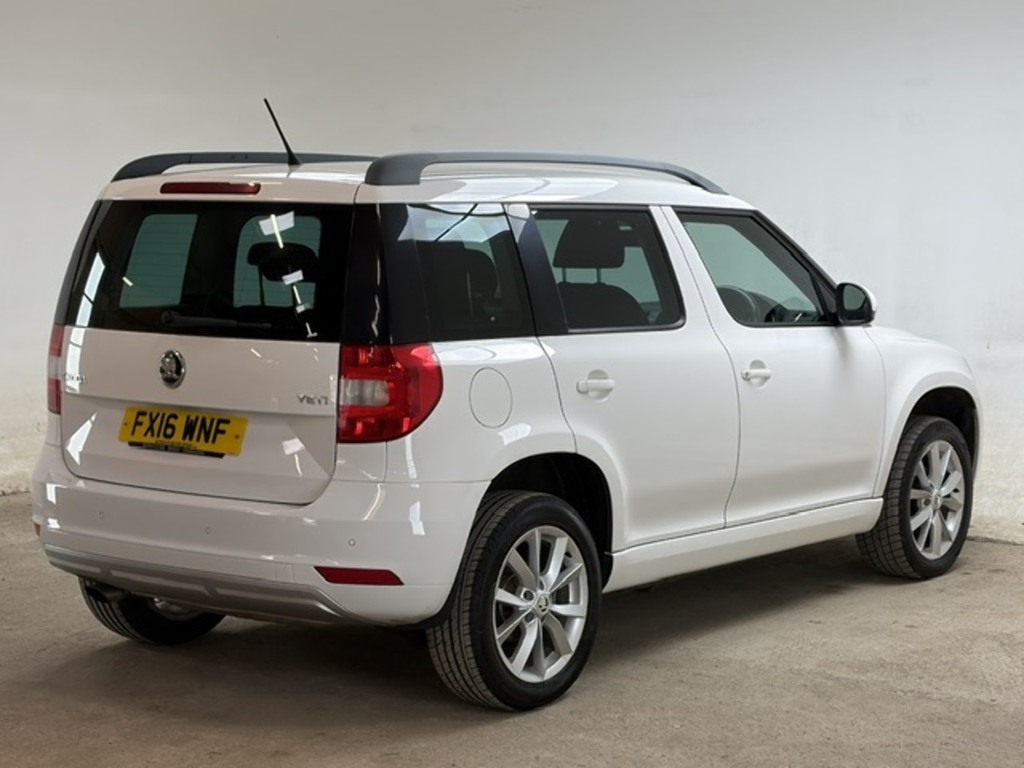 Skoda Yeti Suv Black #8