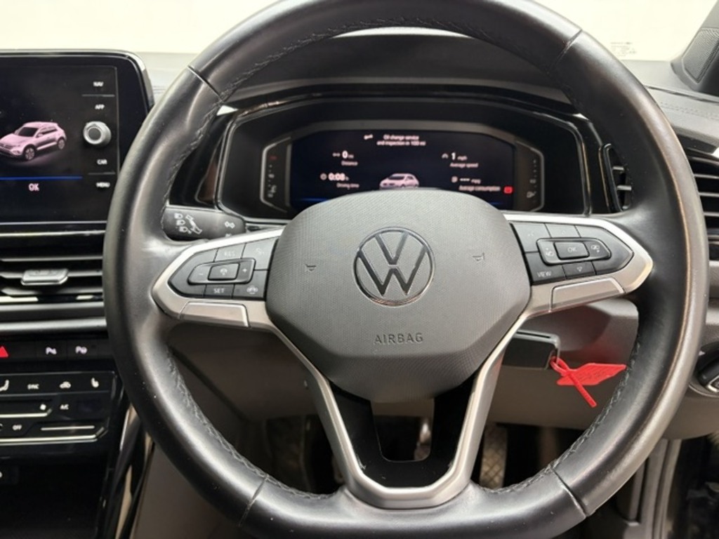 Volkswagen T-Roc Life Black #19