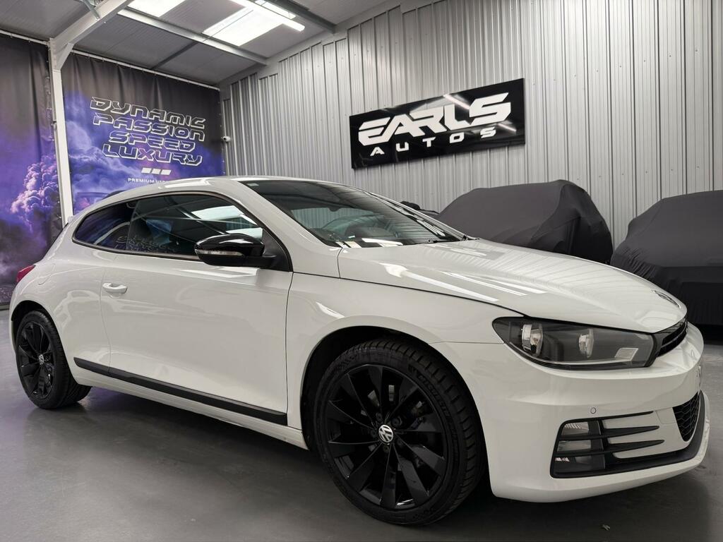 Volkswagen Scirocco 2.0 Tsi Gt Hatchback Dsg Euro 6 S S White