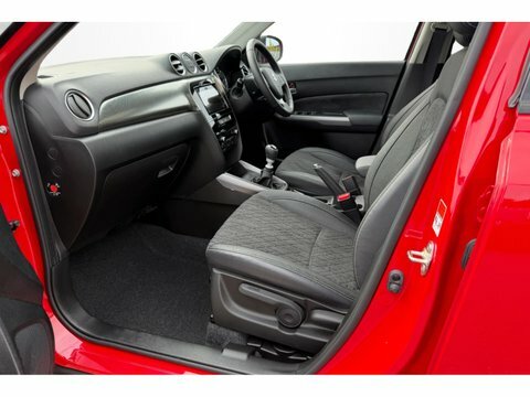 Suzuki Vitara 1.4 Boosterjet 48V Red #2