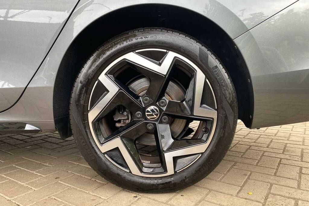 Volkswagen Passat 1.5 Tsi Ehybrid R-line Dsg Grey #5