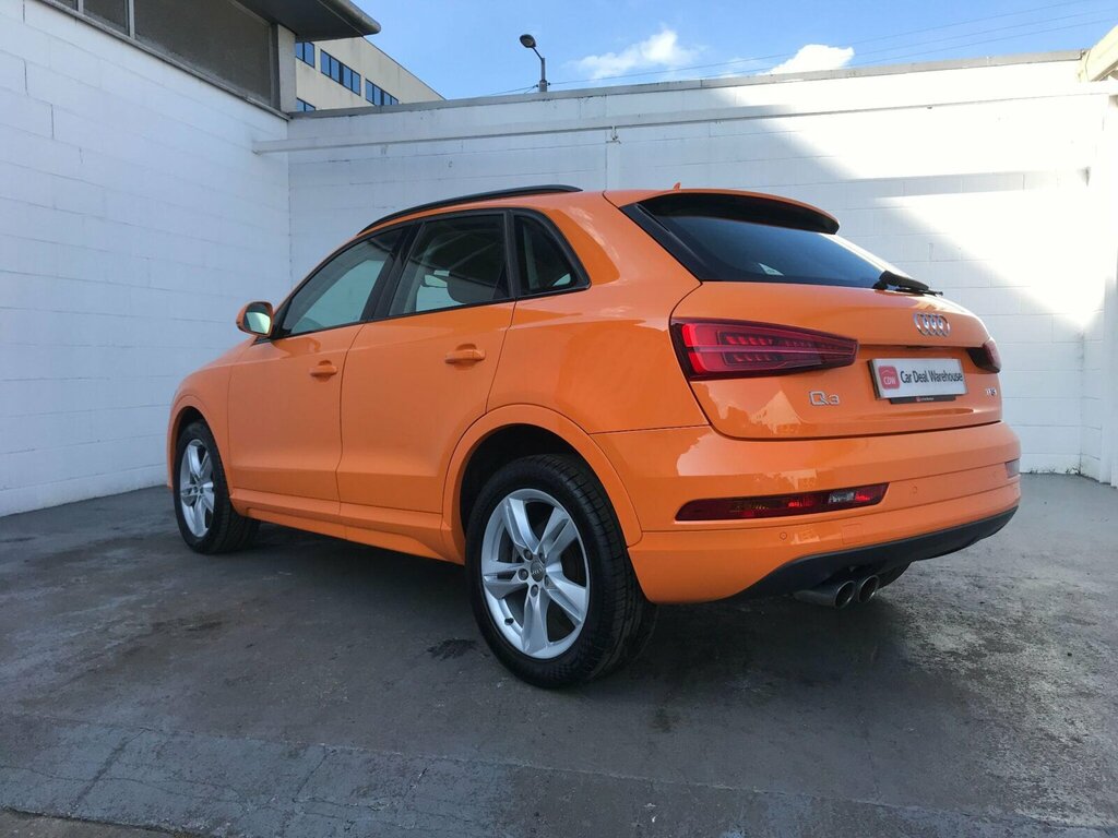 Audi Q3 1.4 Tfsi Cod S Line Edition Suv S Troni SJ18ZGT Orange #2