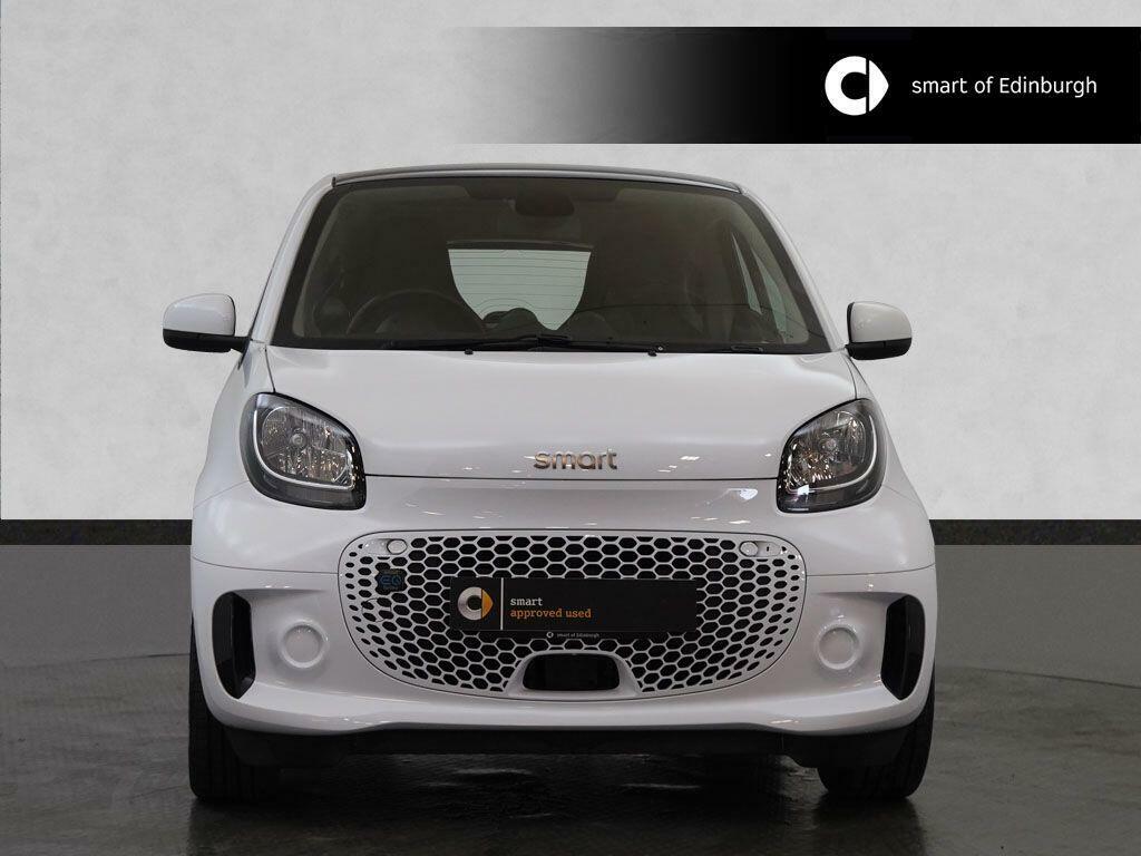 Smart Fortwo Coupe 17.6Kwh Premium 22Kw Charger White #2