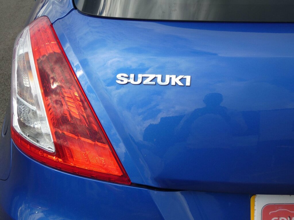 Suzuki Swift Sz2 Red #22