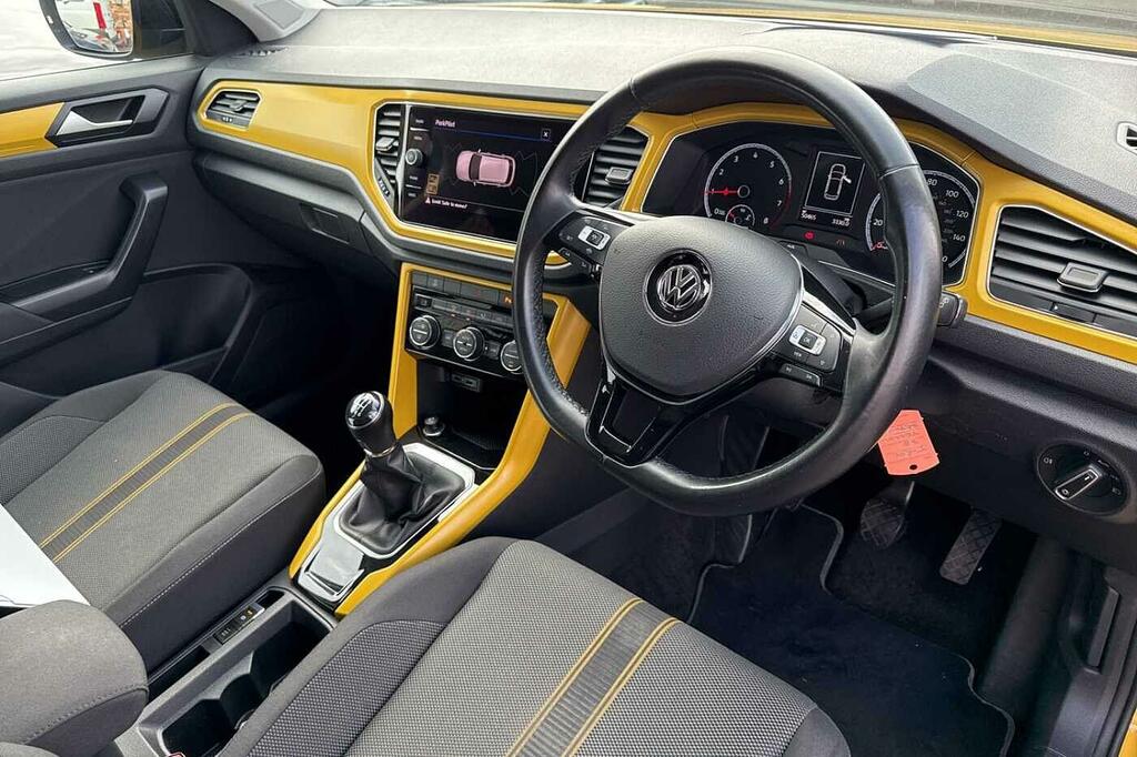 Volkswagen T-Roc 1.0 Tsi Design Yellow #6
