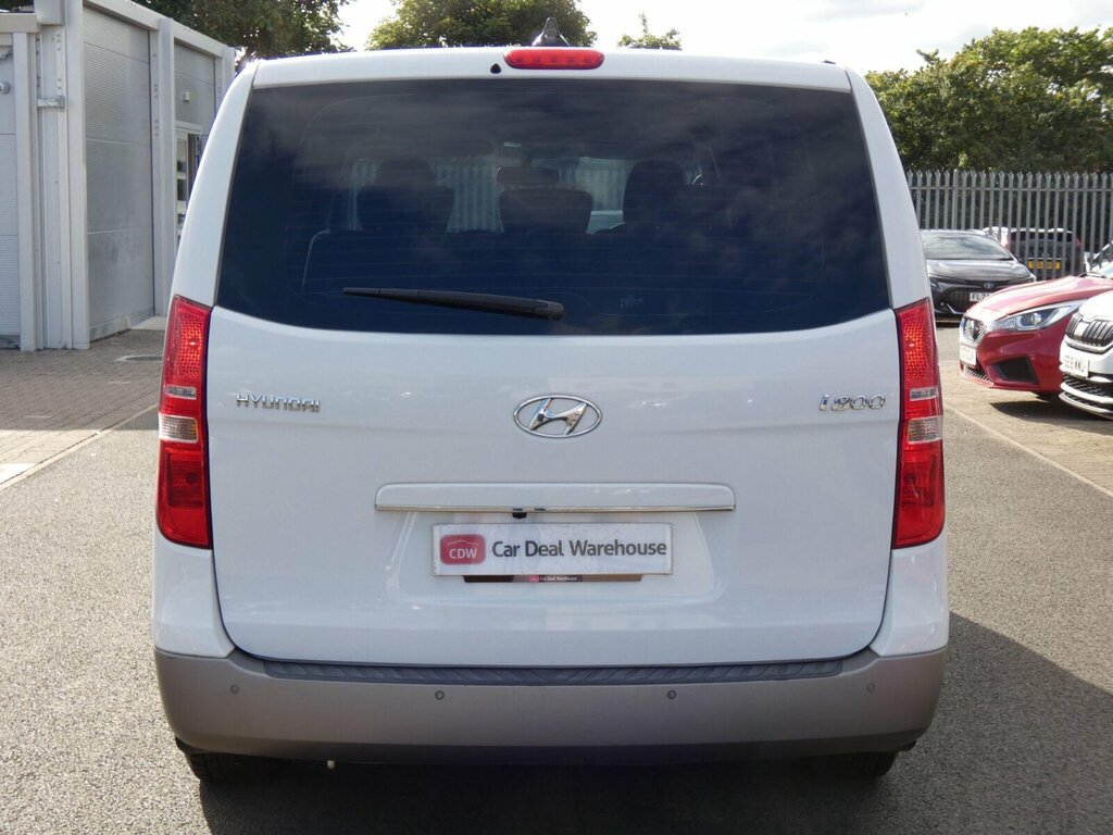 Hyundai I800 Automatic Silver #35