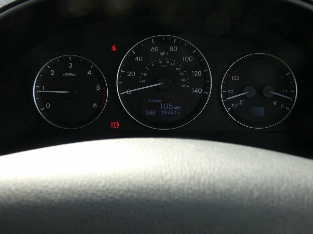 Hyundai I800 Automatic Silver #20